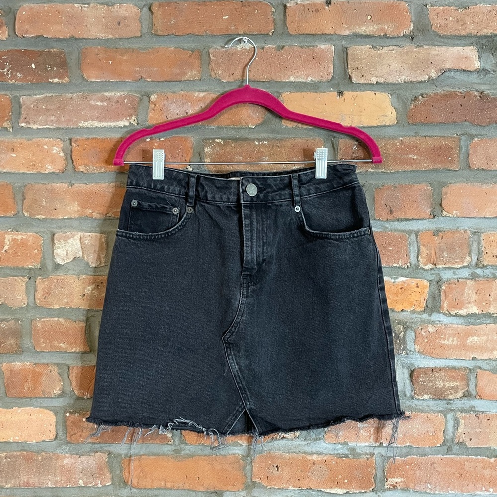 ASOS Denim Black Frayed Jean Skirt UK Fits Like Size 6